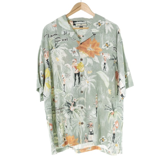 Tommy Bahama Other - Tommy Bahama Cool Yule Hawaiian Christmas Pin Up Girls Silk Camp Shirt Mens XL